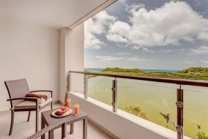 royalton_antigua_luxury_junior_suite_bay_view-4-6255ca8e6e91d